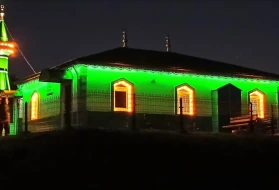 Karmod, Güney Afrika'daki camilere pratik ve çevre dostu polietilen minareler üretti