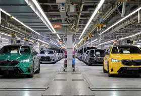 BMW, Çin pazarındaki düşüşle birlikte 8 bin kişiyi işten çıkarıyor