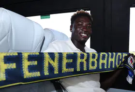 Fenerbahçe, Ganalı stoper Kojo Peprah Oppong'u kadrosuna kattı