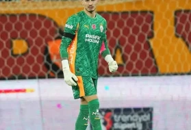 Galatasaray, Uğurcan Çakır'ın maaşında yüzde 100 zam yapmaya hazırlanıyor