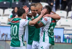 Konyaspor, Karagümrük'ü evinde 3-0 ile geçti! Sırada Antalyaspor var mı?