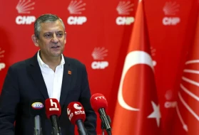 Özgür Özel, vatandaşları CHP Genel Merkezi'ne davet etti: "Mesele milletin meselesidir!"