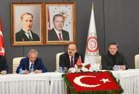 Ankara Valisi Yakup Canbolat, il müdürleri ile buluştu ve değerlendirme toplantısı düzenledi