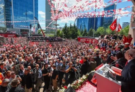 Kılıçdaroğlu'ndan çarpıcı bayram mesajı: "Sırtımdan hançerlendim, özür diliyorum"