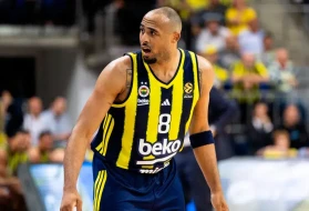 EuroLeague şampiyonluğu yarım kaldı: Horton-Tucker geleceğine dair konuştu