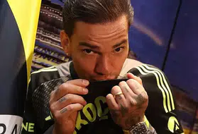 Juventus, Aston Villa'nın kalecisi Martinez için teklif yaptı, Fenerbahçe'deki Ederson'un durumu belirsiz kaldı.