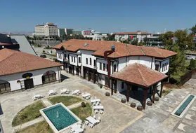 Malatya'nın tarihi kerpiç evleri sosyal yaşamın kalbi oluyor