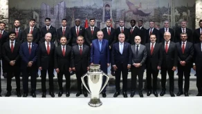 Cumhurbaşkanı Erdoğan, Galatasaray'ı şampiyonluk için kabul etti
