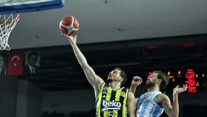 Fenerbahçe Beko, Türk Telekom'u deplasmanda 88-76 ile geçti