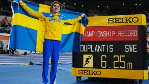 Armand Duplantis, Dünya Salon Atletizm Şampiyonası'nda 6.25 metreyle rekor kırdı