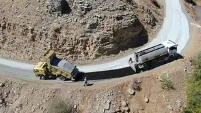 Malatya'nın kırsalında ulaşım seferberliği: Yollar baştan aşağı yenileniyor
