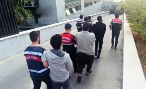 Mersin'de DEAŞ operasyonu: 10 zanlıdan 7'si tutuklandı