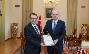 TBMM Başkanı Kurtulmuş, yapay zeka komisyonu üyelerini kabul etti