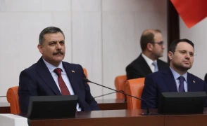 Bakanlar Gürlek ve Çiftçi, TBMM Genel Kurulunda göreve resmen başladı