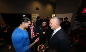 Cumhurbaşkanı Erdoğan, A Millî Takım'ı tebrik etti; final için başarı dilekleri iletti