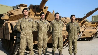 Dünyanın ilk tank dizisi 'Siyah Bere', 15 Mayıs'ta Tabii'de yayınlanacak