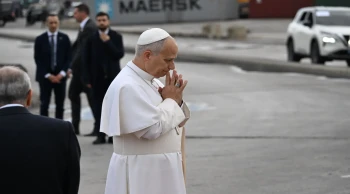 Papa 14. Leo'dan Beyrut'ta barış çağrısı: Kalpleri silahsızlandıralım