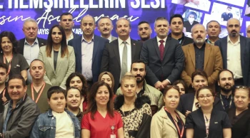 Sağlık-Sen: "Hemşireler ve Ebeler hak ettikleri değeri görmeli"