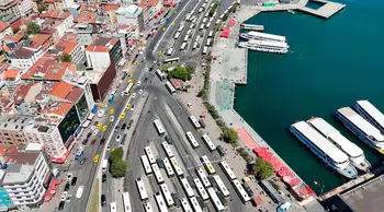 Kadıköy Rıhtım'daki otobüs peronları kaldırılıyor, trafik akışı rahatlayacak