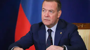 Medvedev'den barış için üç şart: Ukrayna'nın geleceği masada