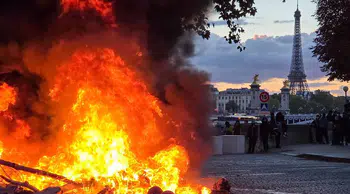 Avrupa sokakları karıştı: Fransa ve İtalya'da protesto dalgası büyüyor