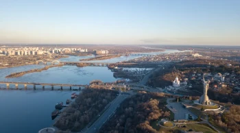 Moldova'da Dinyeper Nehri'nde petrol sızıntısı! Su kesintileri başladı mı?