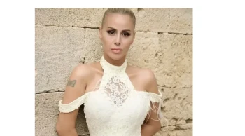 Niran Ünsal, müzik dünyasına veda mı ediyor? Yunanistan'da temizlik sektörüne atılıyor