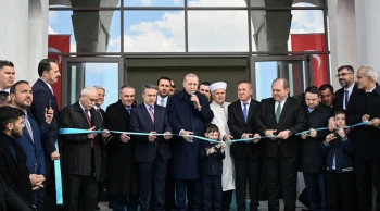 Erdoğan: Değerlerimize sahip çıkmaya devam edeceğiz