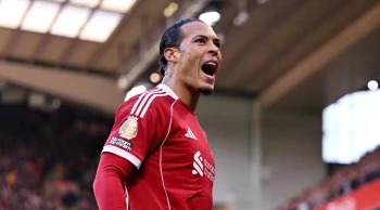 Galatasaray, Van Dijk için transfer operasyonuna başladı!