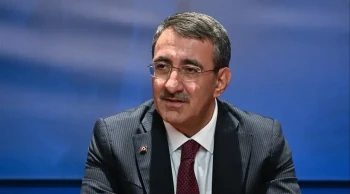 Cevdet Yılmaz müjdeyi verdi: Yaşlılıkta bakım derdi bitiyor, 'Uzun süreli bakım sigortası' geliyor!