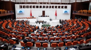 Annelere müjde! Doğum izni 24 hafta olacak, babalık izni de 10 güne çıkıyor