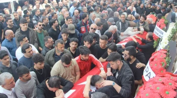 Kahramanmaraş'taki dehşet... Okul saldırısında hayatını kaybedenler gözyaşlarıyla uğurlandı