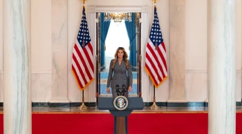 Melania Trump'tan asker annelerine özel Anneler Günü mesajı