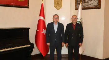 Kars Valiliği'nden emekli olan Abubekir Akbulak'a veda mesajları yağdı