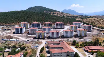 Sındırgı'da Deprem Konutları Teslimata Hazırlanıyor