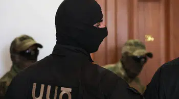 Eski başkanın ailesine yönelik operasyonda gözaltılar: Kocharyan ve oğlu hastaneye kaldırıldı