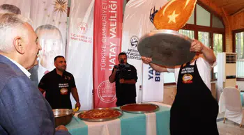 Hatay'daki Festivalde Künefe Şöleni