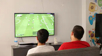 Keçiören'de Zafer Bayramı coşkusu espor arenasına taşındı