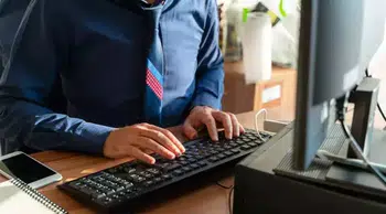 GİB 860 gelir uzman yardımcısı alımı yapacak