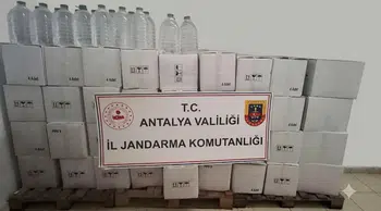 Kolonya kisvesiyle sahte içki üretimi: Jandarma 20 bin litre etil alkolü tek operasyonda ele geçirdi