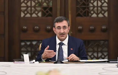 Cumhurbaşkanı Yardımcısı Cevdet Yılmaz Malatya'dan Elazığ'a geçti