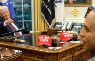 Trump'tan şaşırtan hamle: Tüm ülkelere yüzde 10 küresel tarife