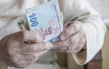 Cumhurbaşkanı Erdoğan'dan emeklilere müjde: Bayram öncesi ödemeler öne çekildi