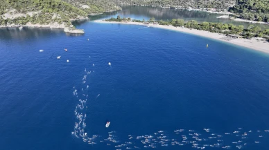 Fethiye Uluslararası Spor Festivali’nde yüzme yarışlarıyla renkli anlar