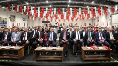 Elazığ'da 28. Uluslararası Hazar Şiir Akşamları başladı: Türk Dünyası'ndan 27 şair buluştu