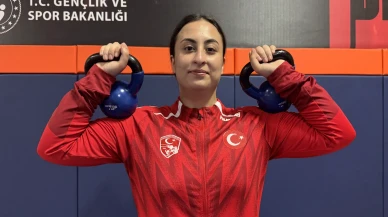 Zonguldak’ın gururu: 17 yaşındaki milli güreşçi Balkanlar’da