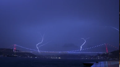 İstanbul'da sağanak yağış ve fırtına alarmı: Tedbirli olun