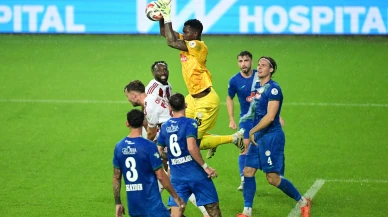 Çaykur Rizespor, Hesap.com Antalyaspor'u 5-2 ile geçerek galibiyetini perçinledi