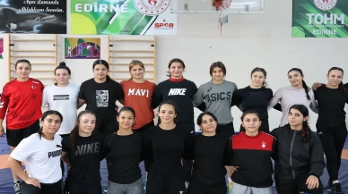Milli Güreşçiler Edirne'de: Balkan Şampiyonası'na hazırlık başladı