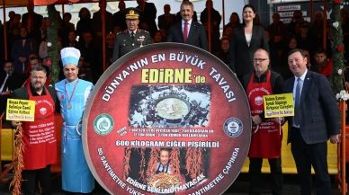Gençler bayrağı devraldı: Edirne’nin Kurtuluşu 103 yaşında
